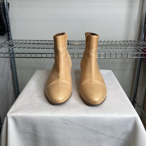 Common Projects Women's Beige Stacked Heel Western Ankle Boots Size 36 Euro Chic - Picture 6 of 7